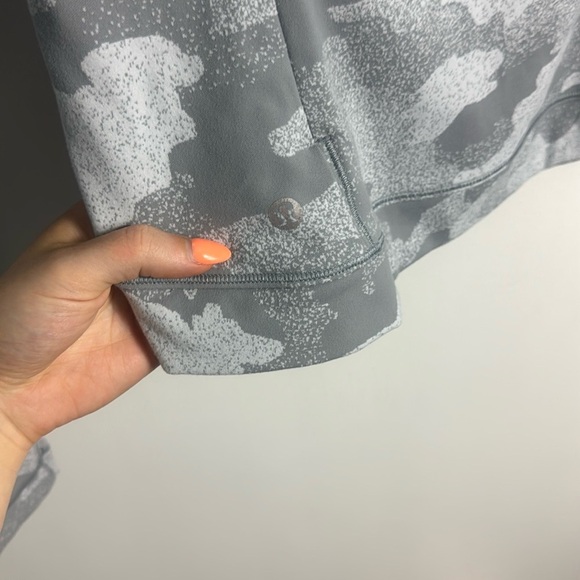 Lululemon Close to Crossing Long Sleeve Shirt Camo Rhino Grey Starlight Size 6 - Picture 6 of 8